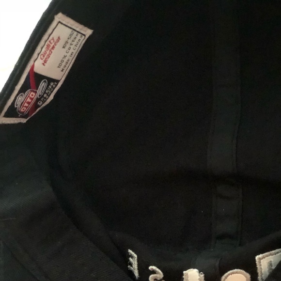 Production HOUSE TV Show Hat-Unisex - Picture 3 of 5